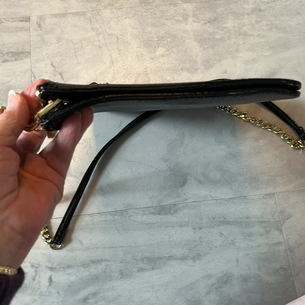 Ann Taylor Mini iPad bag   Wrap gift in this !  genuine leather  black/gold NWT - Picture 7 of 15